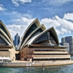 Театры и оперные дома