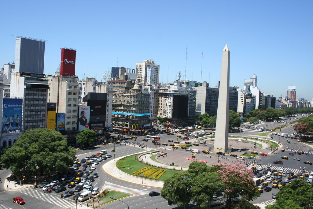 Фото 89 — Буэнос-Айрес: город в центре событий